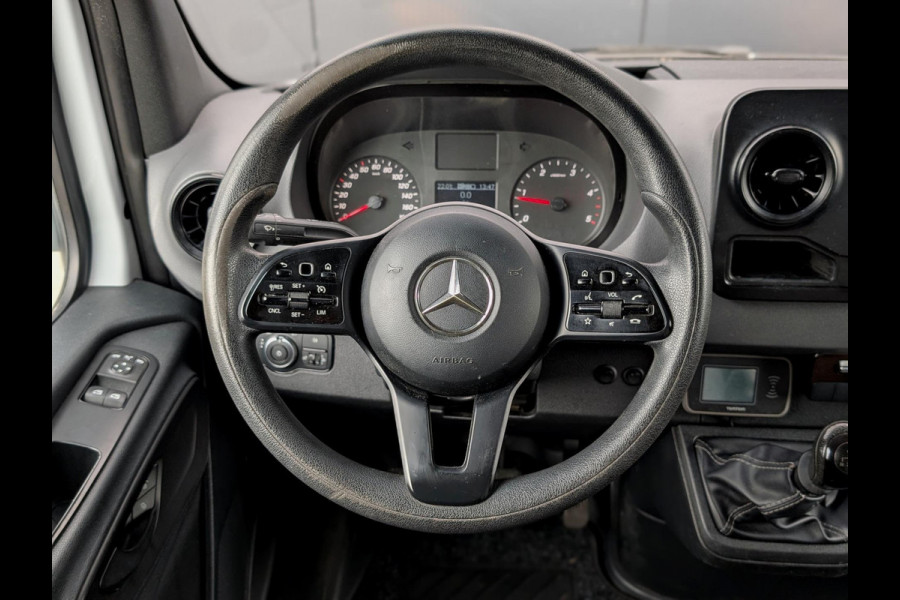Mercedes-Benz Sprinter 316 160PK L2H2 3500KG TREKHAAK CRUISE CLIMATE M-BUX PARKEERSENSOREN CAMERA
