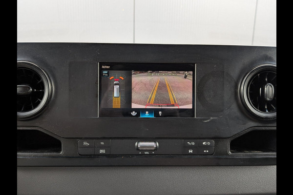 Mercedes-Benz Sprinter 316 160PK L2H2 3500KG TREKHAAK CRUISE CLIMATE M-BUX PARKEERSENSOREN CAMERA