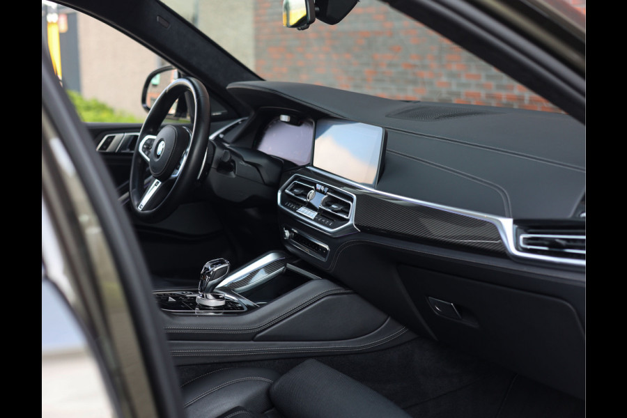 BMW X6 M50i High Executive | Manhattan - Sky - Iconic Glow - Vol leder