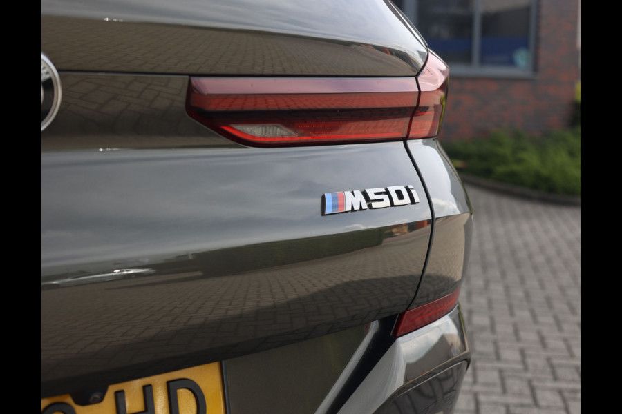 BMW X6 M50i High Executive | Manhattan - Sky - Iconic Glow - Vol leder