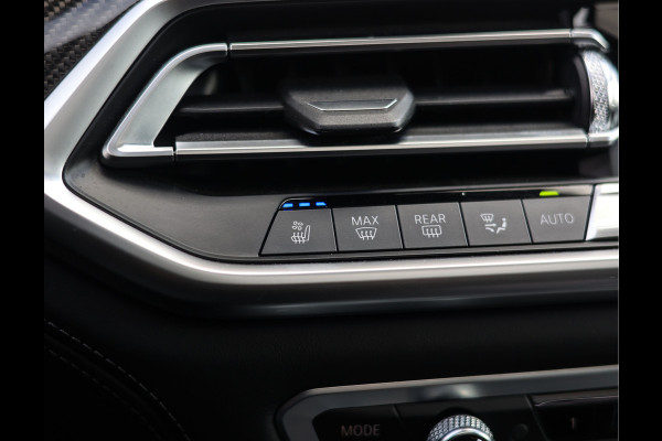 BMW X6 M50i High Executive | Manhattan - Sky - Iconic Glow - Vol leder