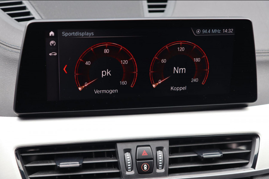 BMW X1 SDrive18i M Sport / PANODAK / HUD / KEYLESS / CAMERA / LED