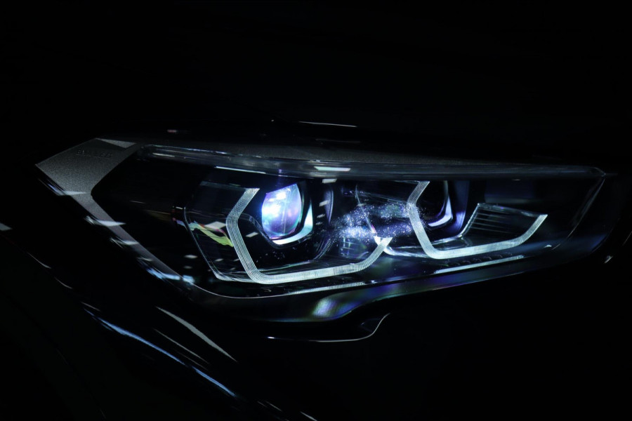 BMW X1 SDrive18i M Sport / PANODAK / HUD / KEYLESS / CAMERA / LED