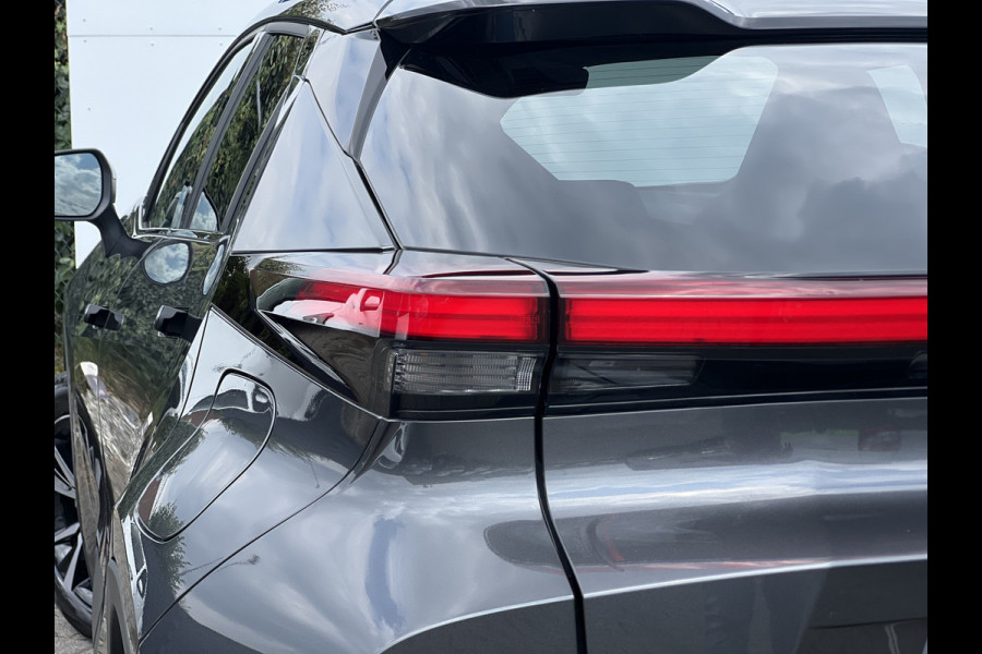 Toyota C-HR 2.0 Hybrid 200 Dynamic Plus | Navi XL | Winter Pack | Camera | ACC