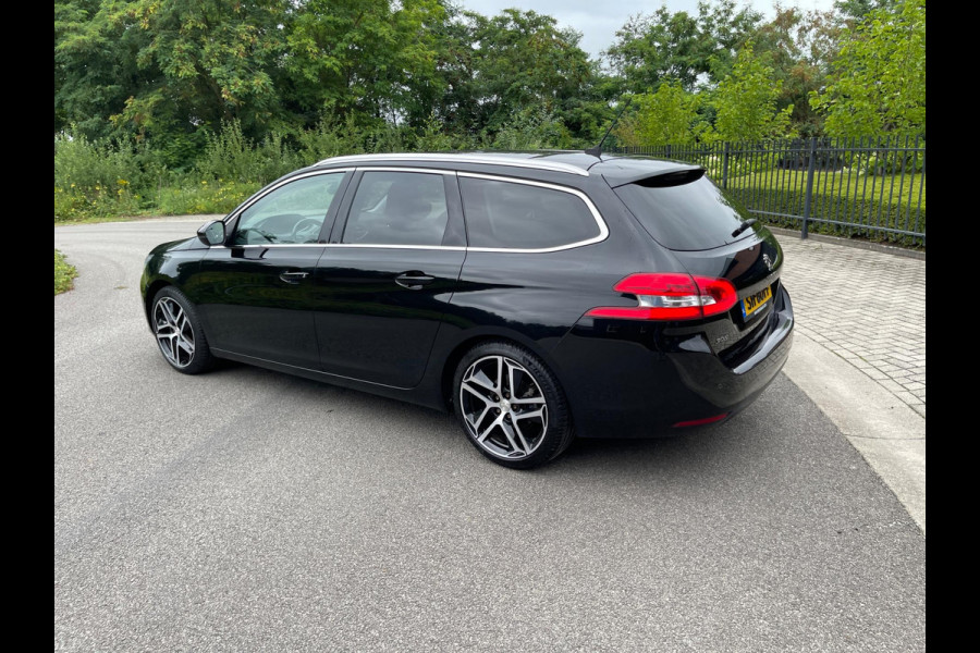 Peugeot 308 SW 1.2 PureTech Blue Lease Premium AUTOMAAT LEER PANODAK NAVI CAMERA