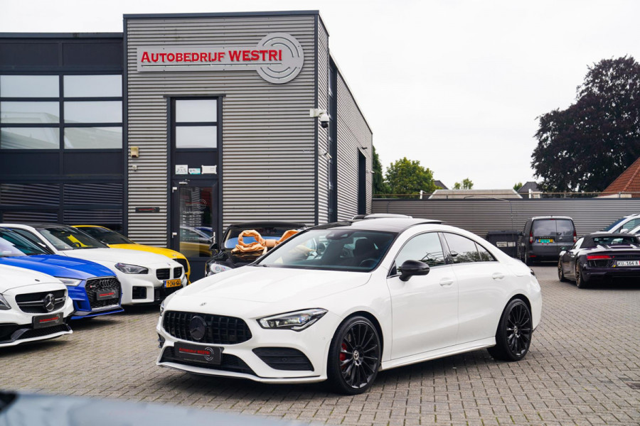 Mercedes-Benz CLA-Klasse 220 Premium Plus | Pano | Achterruitrijcamera | Sfeerverlichting