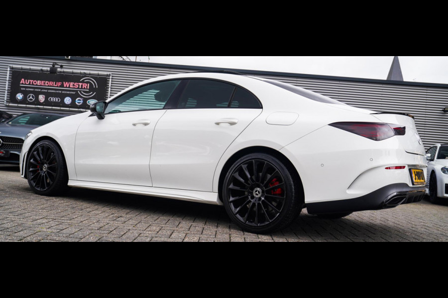 Mercedes-Benz CLA-Klasse 220 Premium Plus | Pano | Achterruitrijcamera | Sfeerverlichting