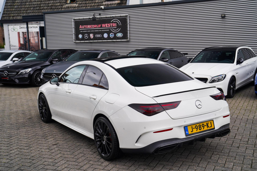 Mercedes-Benz CLA-Klasse 220 Premium Plus | Pano | Achterruitrijcamera | Sfeerverlichting