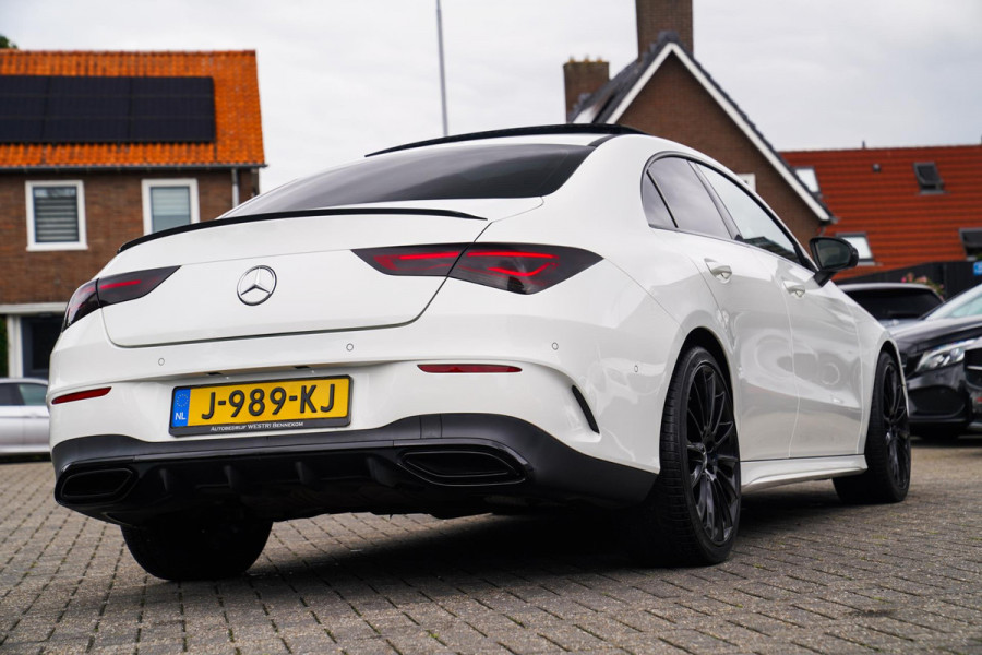 Mercedes-Benz CLA-Klasse 220 Premium Plus | Pano | Achterruitrijcamera | Sfeerverlichting
