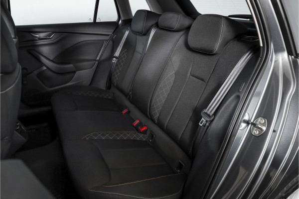 Škoda Kamiq 1.0 TSI 110 PK Ambition - DSG Automaat | Cruise | Stoelverw. | Camera+PDC | App.Connect | Auto.Airco | LM 16" | 4259