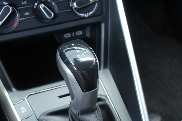 Volkswagen Polo 1.0 TSI 96pk Life DSG7 NL-Auto NAP BTW Airco Cruise Carplay Camera Dig. Cockpit 15"LMV