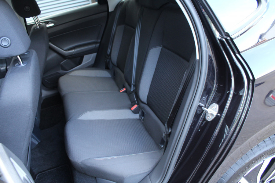 Volkswagen Polo 1.0 TSI 96pk Life DSG7 NL-Auto NAP BTW Airco Cruise Carplay Camera Dig. Cockpit 15"LMV