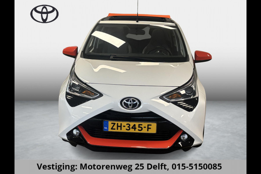 Toyota Aygo 1.0 VVT-i X-OTIC CABRIOLET 30.000 KM !! GARANTIE TOT 3-2029! LEDER.CARPLAY NAVI.AIRCO.LMV CAMERA !