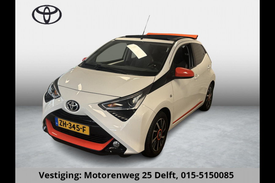 Toyota Aygo 1.0 VVT-i X-OTIC CABRIOLET 30.000 KM !! GARANTIE TOT 3-2029! LEDER.CARPLAY NAVI.AIRCO.LMV CAMERA !