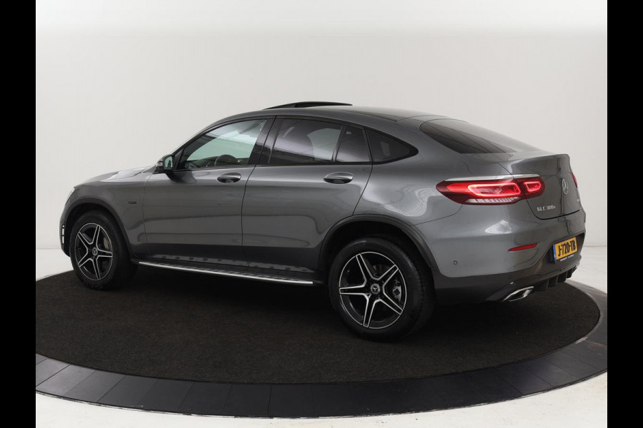 Mercedes-Benz GLC Coupé 300e 4Matic Business Solution AMG | Panoramadak | 360 Camera | Burmester Surround | Stoelverwarming | Trekhaak | Carplay | Matrix LED | Keyless | Leder/Alcantara