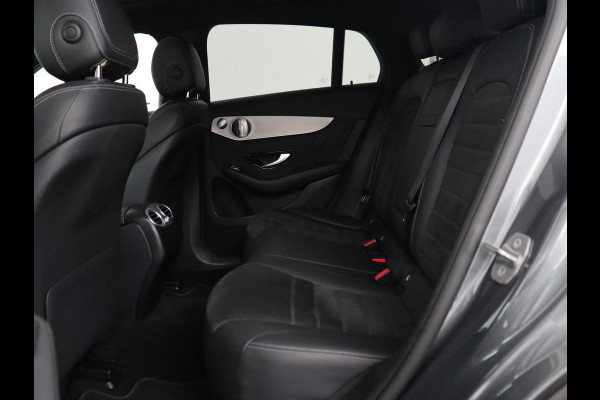 Mercedes-Benz GLC Coupé 300e 4Matic Business Solution AMG | Panoramadak | 360 Camera | Burmester Surround | Stoelverwarming | Trekhaak | Carplay | Matrix LED | Keyless | Leder/Alcantara