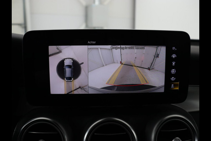 Mercedes-Benz GLC Coupé 300e 4Matic Business Solution AMG | Panoramadak | 360 Camera | Burmester Surround | Stoelverwarming | Trekhaak | Carplay | Matrix LED | Keyless | Leder/Alcantara