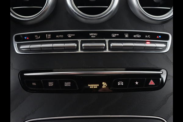 Mercedes-Benz GLC Coupé 300e 4Matic Business Solution AMG | Panoramadak | 360 Camera | Burmester Surround | Stoelverwarming | Trekhaak | Carplay | Matrix LED | Keyless | Leder/Alcantara