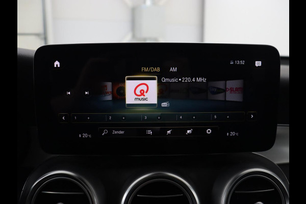 Mercedes-Benz GLC Coupé 300e 4Matic Business Solution AMG | Panoramadak | 360 Camera | Burmester Surround | Stoelverwarming | Trekhaak | Carplay | Matrix LED | Keyless | Leder/Alcantara