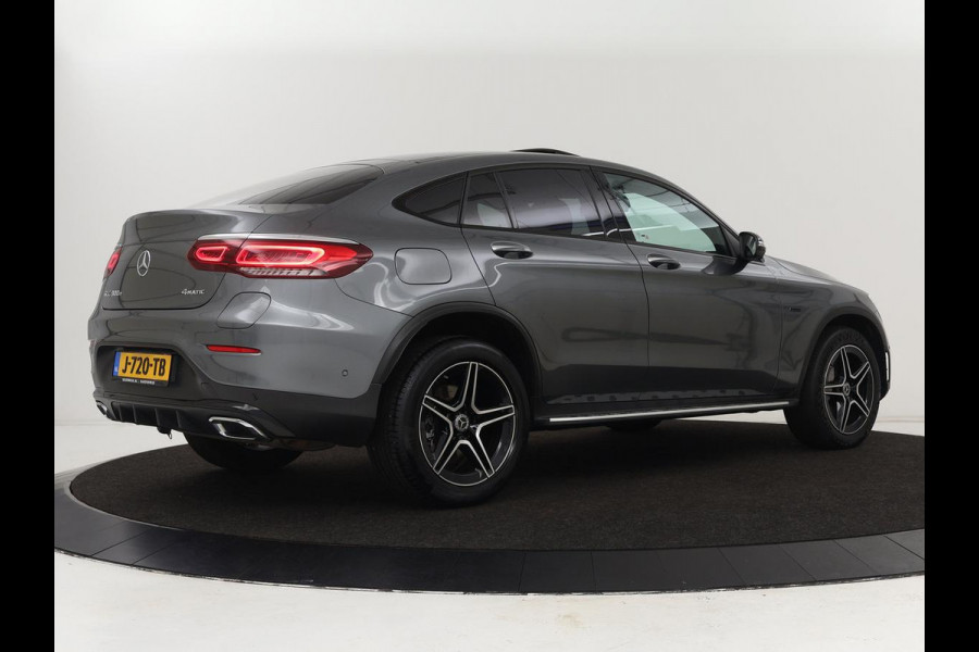 Mercedes-Benz GLC Coupé 300e 4Matic Business Solution AMG | Panoramadak | 360 Camera | Burmester Surround | Stoelverwarming | Trekhaak | Carplay | Matrix LED | Keyless | Leder/Alcantara