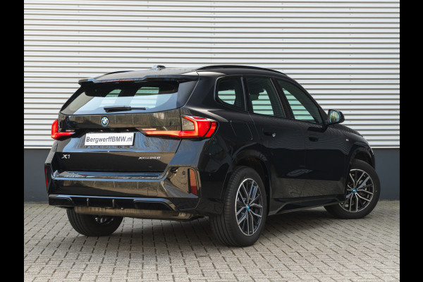BMW X1 xDrive25e M-Sport - ACC - LED - Camera - Comfort Access - Stoelverwarming