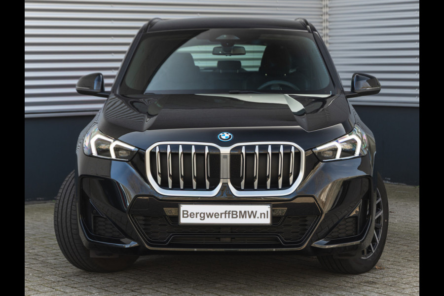 BMW X1 xDrive25e M-Sport - ACC - LED - Camera - Comfort Access - Stoelverwarming