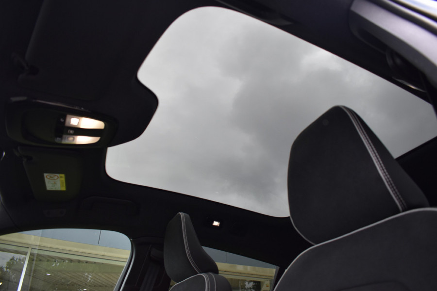 Volvo C40 Recharge Twin Intro Edition 78 kWh | 20" LMV | Getint glas | Panaoramadak  | Elektrische Stoelen | 404PK