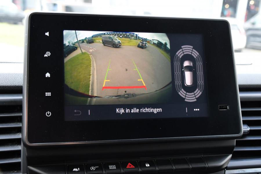 Renault Trafic 2.0 dCi 150 T30 L2H1 Luxe Black Edition Camera, Cruise, Carplay, 150pk, Clima, Automaat, Keyless, LED, Trekhaak, Uniek!
