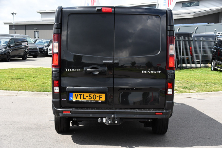 Renault Trafic 2.0 dCi 150 T30 L2H1 Luxe Black Edition Camera, Cruise, Carplay, 150pk, Clima, Automaat, Keyless, LED, Trekhaak, Uniek!
