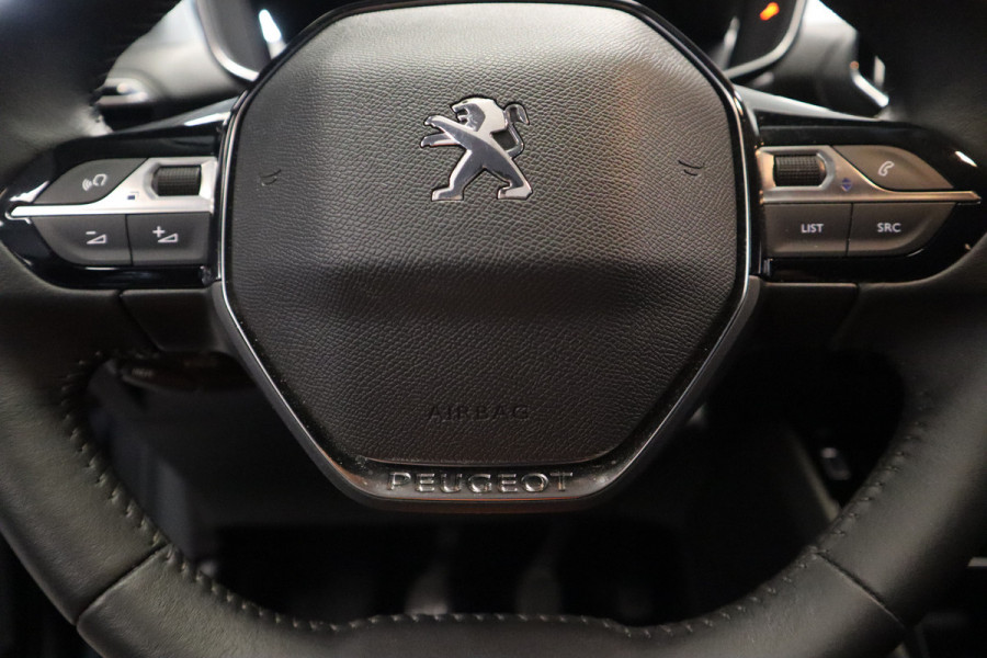 Peugeot 208 1.2 PureTech Blue Lease Allure 5-Drs. Navigatie CruiseControl Full-led