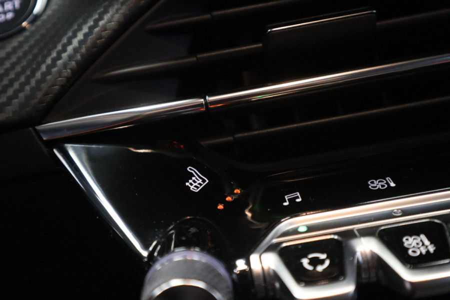 Peugeot 208 1.2 PureTech Blue Lease Allure 5-Drs. Navigatie CruiseControl Full-led