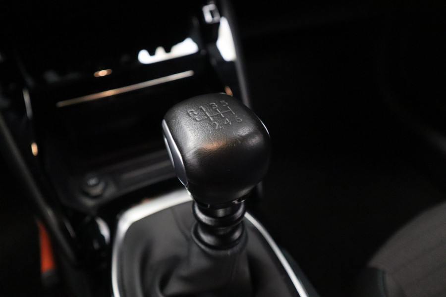 Peugeot 208 1.2 PureTech Blue Lease Allure 5-Drs. Navigatie CruiseControl Full-led