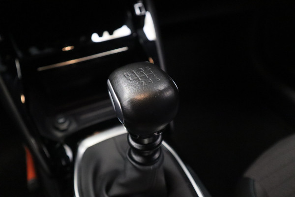 Peugeot 208 1.2 PureTech Blue Lease Allure 5-Drs. Navigatie CruiseControl Full-led