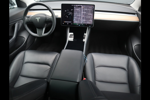 Tesla Model 3 Standard RWD Plus 60 kWh / AutoPilot