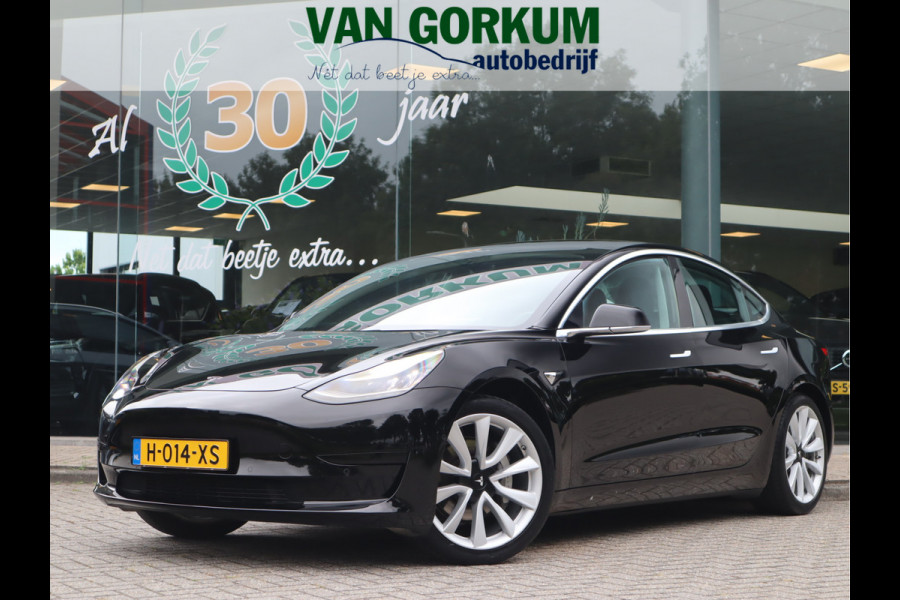 Tesla Model 3 Standard RWD Plus 60 kWh / AutoPilot
