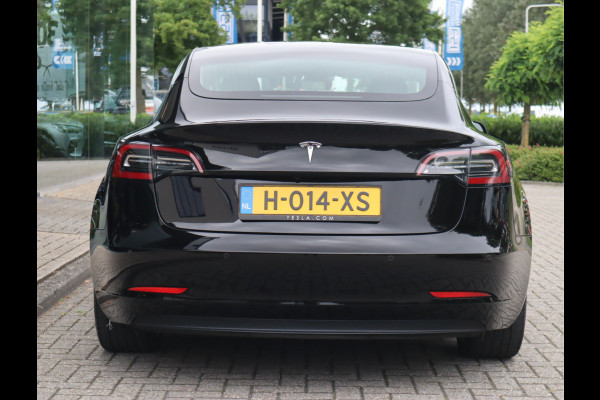 Tesla Model 3 Standard RWD Plus 60 kWh / AutoPilot