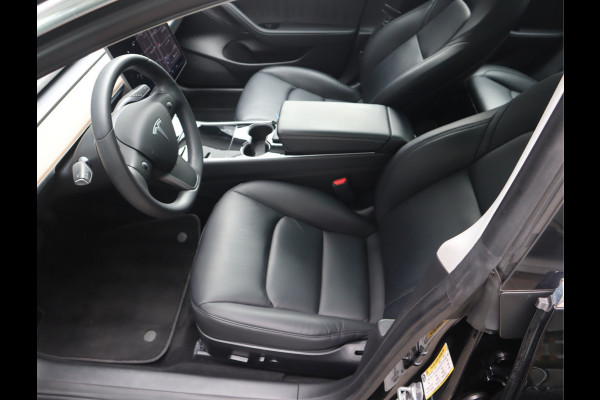 Tesla Model 3 Standard RWD Plus 60 kWh / AutoPilot