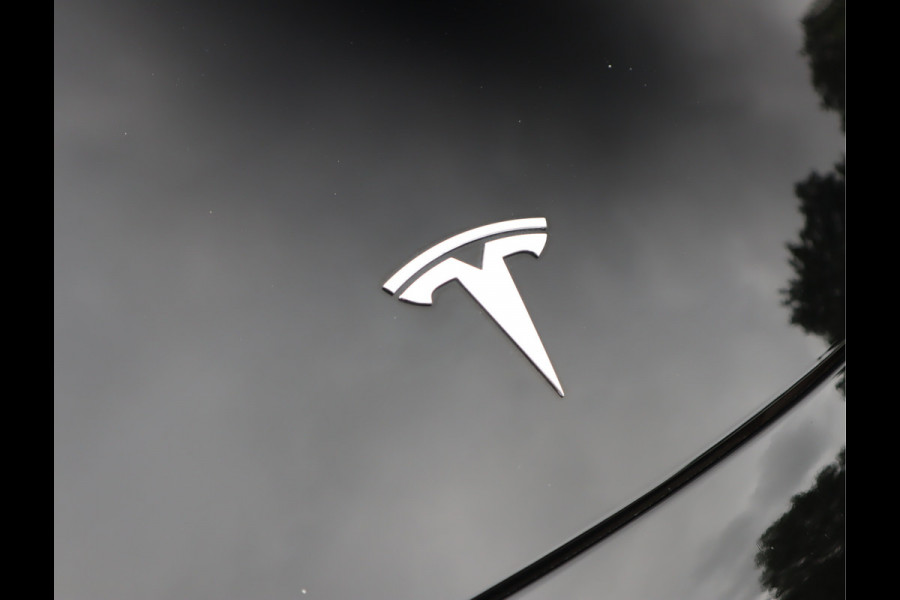 Tesla Model 3 Standard RWD Plus 60 kWh / AutoPilot