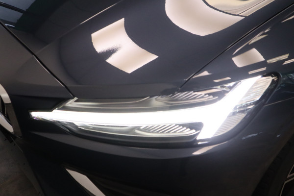 Volvo V60 2.0 B3 Inscription Panoramadak Navigatie Adaptive-Cruise