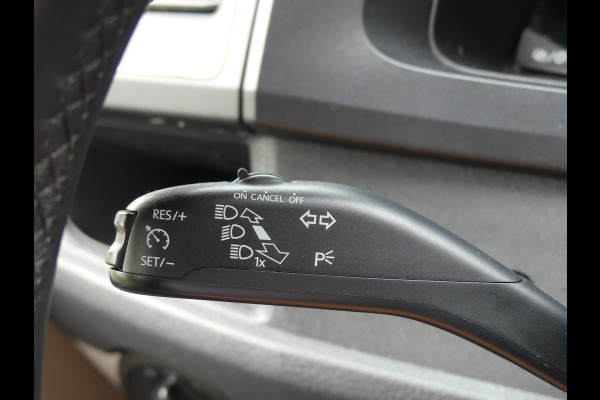 Volkswagen Transporter 2.0 TDI L2 102PK Airco/Trekhaak/PDC