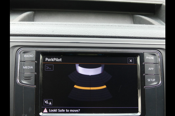 Volkswagen Transporter 2.0 TDI L2 102PK Airco/Trekhaak/PDC