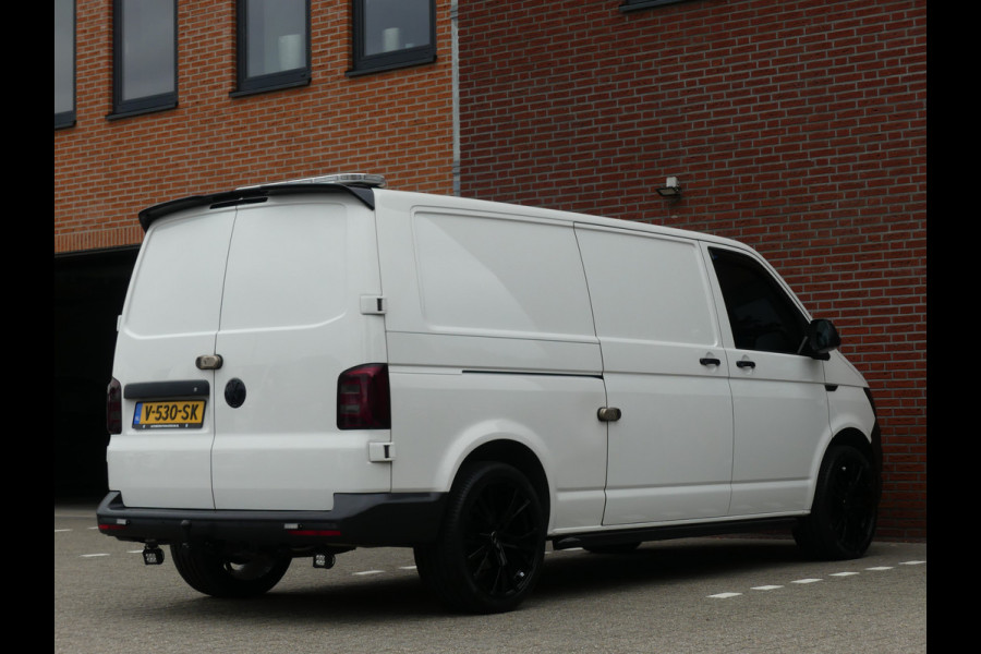 Volkswagen Transporter 2.0 TDI L2 102PK Airco/Trekhaak/PDC