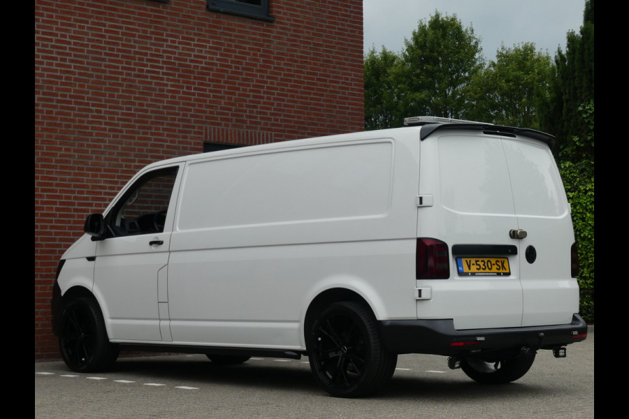 Volkswagen Transporter 2.0 TDI L2 102PK Airco/Trekhaak/PDC