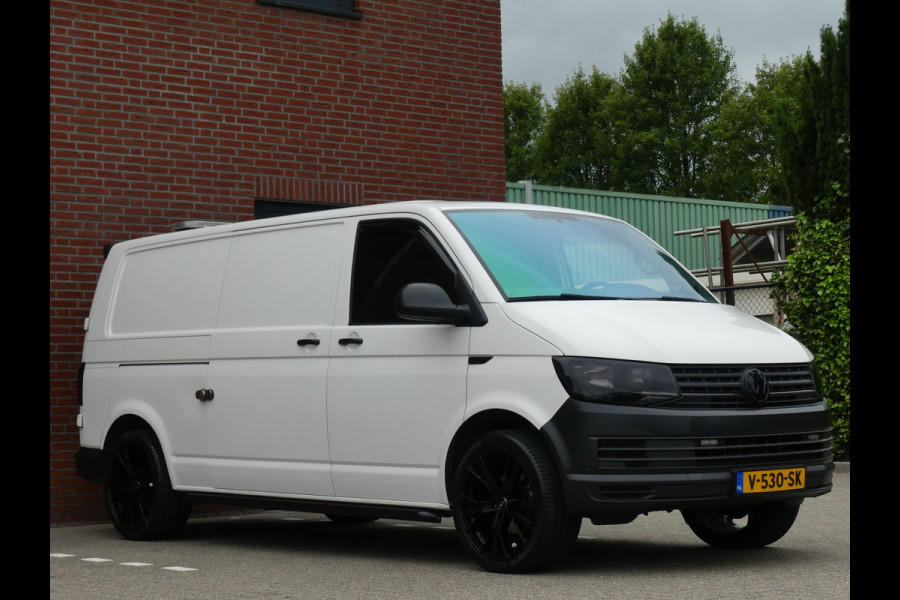 Volkswagen Transporter 2.0 TDI L2 102PK Airco/Trekhaak/PDC