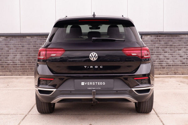 Volkswagen T-Roc 1.5 TSI Sport | LED | Trekhaak | Carplay | Camera | PDC