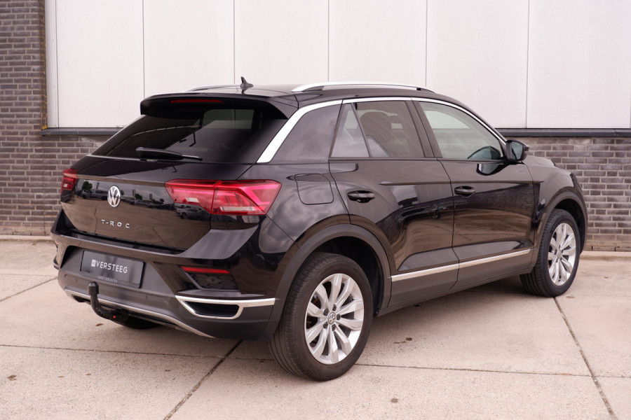 Volkswagen T-Roc 1.5 TSI Sport | LED | Trekhaak | Carplay | Camera | PDC