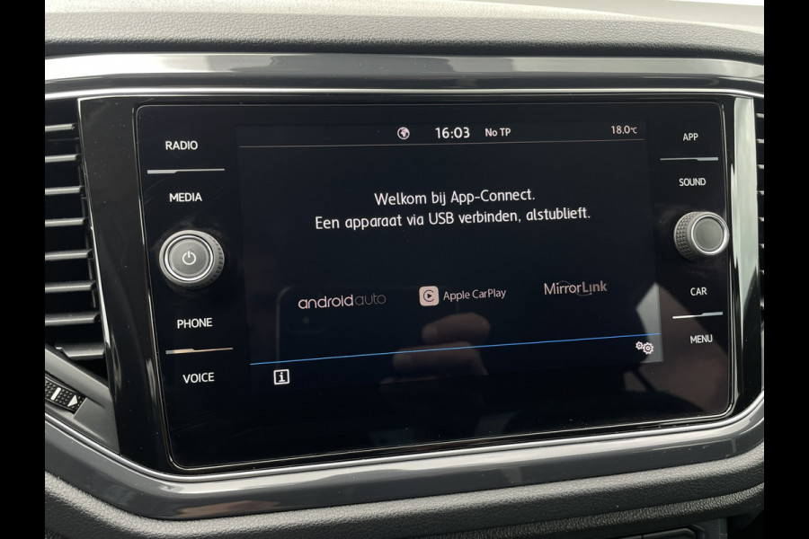 Volkswagen T-Roc 1.5 TSI Sport | LED | Trekhaak | Carplay | Camera | PDC
