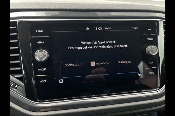 Volkswagen T-Roc 1.5 TSI Sport | LED | Trekhaak | Carplay | Camera | PDC