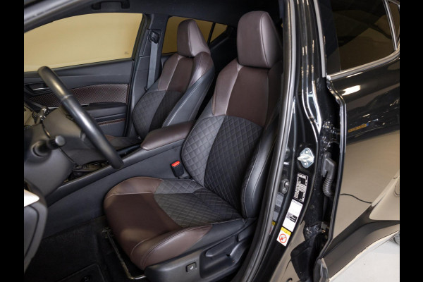 Toyota C-HR 1.8 Hybrid Premium / 122pk / Trekhaak / Achteruitrij camera / Dodehoek herkenning /