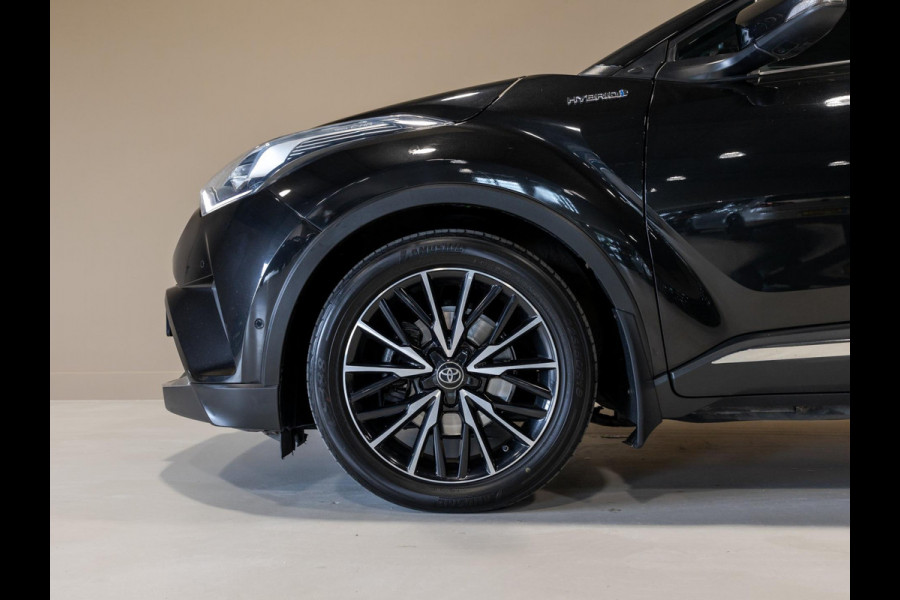 Toyota C-HR 1.8 Hybrid Premium / 122pk / Trekhaak / Achteruitrij camera / Dodehoek herkenning /
